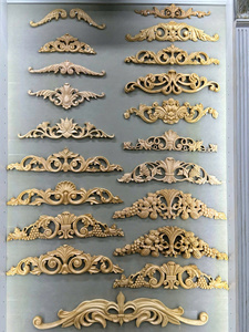 Applique décorative sculptée en bois massif à motif floral pour armoires de cuisine - Product Image 5