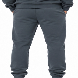 Ensemble de survêtement décontracté pour homme, personnalisé, en molleton de coton foncé, à manches longues et taille élastique - Product Image 6