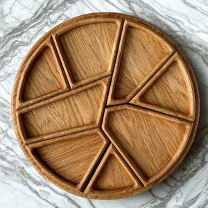 Bandeja de Servir Dividida de Madera, Plato Redondo de Bambú para Frutas con 5 Compartimentos, Plato para Aperitivos, Frutos Secos y Bocadillos para Mesa, Regalo - Product Image 1