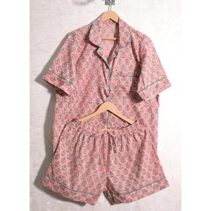 Conjunto de Pijama Corto de Algodón con Estampado Floral para Mujer, Ropa de Dormir de Verano Cómoda y Transpirable con Corte Holgado - Product Image 1