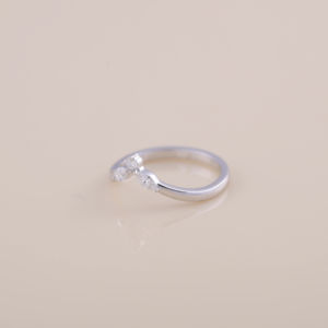 IGI Certified Marquise Diamond V-Shaped Contour <b>Ring</b> in 18K White / Rose & Yellow Gold - Product Image 3