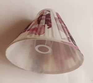 Abat-jour en tissu de lin Anna fait main, forme conique, imprimé floral rose, plissé, avec douilles E27, idéal pour lampe de sol ou de table - Product Image 2