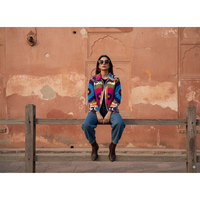 Veste en coton Suzani pour femmes, brodée à la main, sur mesure, personnalisable, ethnique, bohème, fabricant de vestes en coton