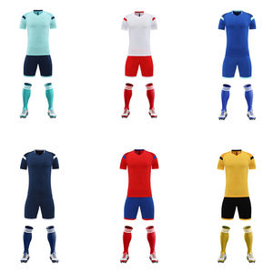 ชุดฟุตบอลชายคุณภาพสูงแบบใหม่ครบชุด ขายส่ง รุ่นนักเตะ ชุดฝึกซ้อมฟุตบอล - Product Image 6