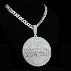 Bijoux HipHop sur mesure en argent sterling 925 avec pavé de moissanite VVS, pendentif lettre initiale pour homme, passe le test du diamant - Product Image 3