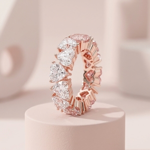 Anillo de Eternidad Completo de Lujo con Forma de Corazón y 11 Piedras, Engaste de Garras, Colección Nupcial Premium, Oro Rosa, Diamante Cultivado en Laboratorio por RAAMAA - Product Image 3