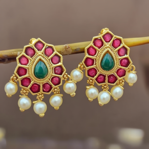 Kemp Stud Earrings with Golden Imitation Pearls-Classic 24K Gold Plated - Product Image 3