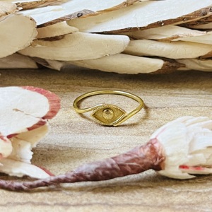 Anillo de Ojo Turco de Diseño Elegante, Anillos Bohemios de Latón para Mujer, Chapado en Oro de 18k, Anillo Minimalista de Protección Delicado para Venta al por Mayor/OEM/ODM - Product Image 1