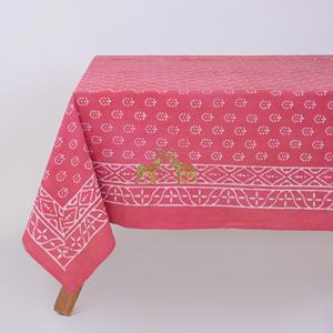 Nappe de table élégante faite à la main avec impression Dabu, en pur coton, moderne, écologique, personnalisable et réutilisable - Product Image 4