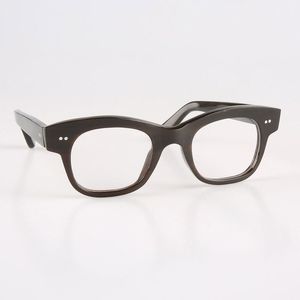 Lunettes de soleil en corne naturelle, fabriquées à la main, durables, sculptées, monture classique, accessoire de mode élégant pour les voyages et les activités de plein air - Product Image 4