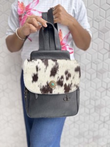 Nouveauté : Sac à dos en cuir véritable, motif cuir de vache western, sacs d'école, style bohème, unisexe, sac à dos de créateur de haute qualité - Product Image 1