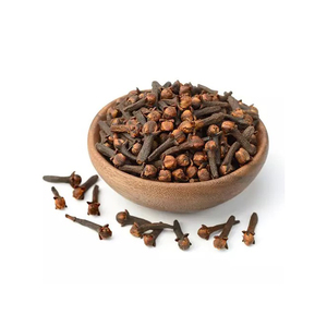Clous de girofle, épice naturelle utilisée dans les thés, les sauces et les pâtisseries - Product Image 6