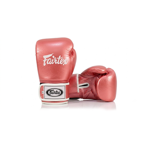 นวมชกมวยหนังแท้ Fairtex สีเขียว แบบติดตีนตุ๊กแก ระบายอากาศได้ดี ออกแบบสำหรับผู้ใหญ่ ใช้สำหรับฝึกซ้อมและต่อสู้ - Product Image 3