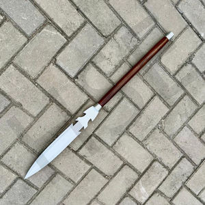 Lance viking forgée à la main - Lame en acier à haute teneur en carbone, manche en bois - Product Image 3