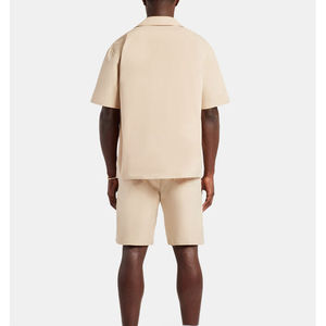 Ensemble de jogging personnalisé avec logo brodé, veste boutonnée et coupe-vent en nylon, ensemble short et chemise coupe ample pour homme - Product Image 3