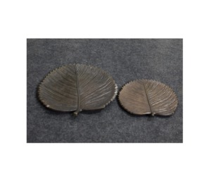 Bandeja de Servir Ecológica de Aluminio con Forma de Hoja, Diseño Moderno, Hecha a Mano, de Alta Calidad, para Uso Doméstico y en Restaurantes, Pedidos al por Mayor - Product Image 4