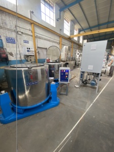 Fabricant indien de machine d'extraction d'eau automatique avec matériau SS316L, certifiée CE et ISO 9001, garantie de 12 mois - Product Image 4