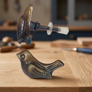 Poignée de meuble rustique en fonte en forme d'oiseau, poignée fantaisie pour cuisine, entrepôt, chambre à coucher, installation facile - Product Image 1