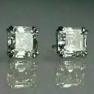 Boucles d'oreilles solitaires à clous en moissanite Asscher 2 carats, plaquées or blanc 14 carats - Product Image 5