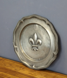 Antique Charger <b>Plate</b> Floral Border Silver Dish <b>Decorative</b> <b>Plates</b> Food Contact Safe Brass Charger <b>Plate</b> Restaurant Hotel Use - Product Image 1
