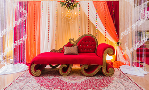 Loveseat-sofá rojo y italiano para novia y novio, sala de recepción India para boda, para escenario, venta al por mayor - Product Image 1
