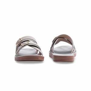 รองเท้าส้นเตี้ย CL5443นุ่มลำลองสีน้ำตาลแกมเหลือง - Product Image 2