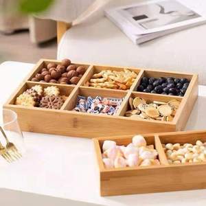 Vaisselle ronde en bois écologique polie - Décoration moderne pour la maison et cadeau de mariage - Product Image 2