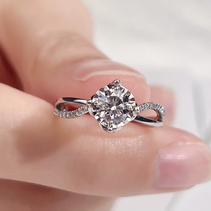 High Quality Round Cut 0.5CT Lab Grown Diamond Halo Rings Wedding Jewelry Ring Engagement Ring - Product Image 1