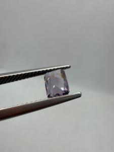 Spinelle naturelle de Mahenge 1,03 carat taille émeraude de Tanzanie pour la fabrication de bijoux - Product Image 5