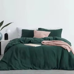 Parure de lit en coton lavé 3 pièces, vert foncé uni, anti-boulochage, style vintage simple - Product Image 1
