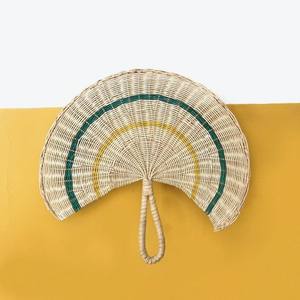 Décorations murales en rotin de qualité supérieure, éventails tissés décoratifs à suspendre pour la décoration des murs. - Product Image 1
