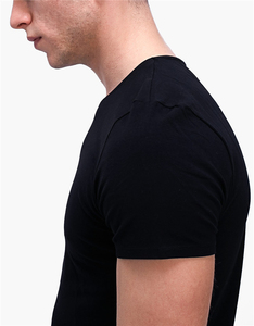 T-shirt en coton peigné 65/35 polyester/coton, coupe ajustée, manches courtes, respirant, personnalisable, Next Level Apparel - Product Image 2