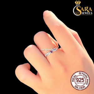 Anillo de Diamantes en Oferta, Plata de Ley 925, Anillo de Compromiso para Mujer, Estilo Clásico, Disponible para la Venta - Product Image 3