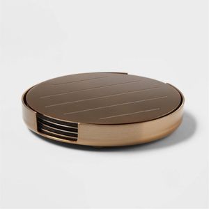 Ensemble de sous-verres en métal de luxe dans un support décoratif, sous-verres ronds pour protéger la table, articles de cuisine minimalistes pour la maison et le bar - Product Image 1