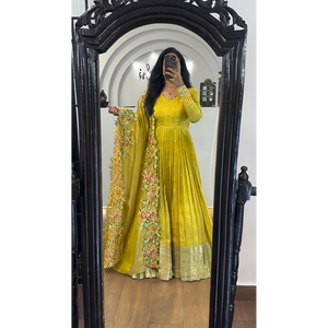 ชุดทำงานปักลายและอุปกรณ์ปาร์ตี้ Dupatta - Product Image 4