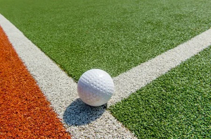 Pelotas de hockey con hoyuelos súper resistentes para práctica y entrenamiento, venta directa de fábrica para jugadores de hockey sobre césped, venta al por mayor. - Product Image 4