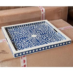 Plateau rond en bois artisanal Art Déco avec incrustations de nacre, motif feuilles, plateau de service décoratif, provenance Inde - Product Image 1