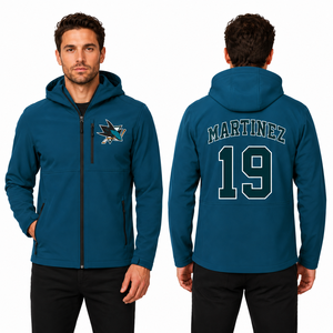 Chaqueta Deportiva con Capucha de Softshell al por Mayor, Logotipo Bordado Personalizado en la Parte Delantera, Nombre y Número del Jugador en la Parte Trasera, Ropa Deportiva OEM para Clubes y Equipos de Entrenamiento - Product Image 1