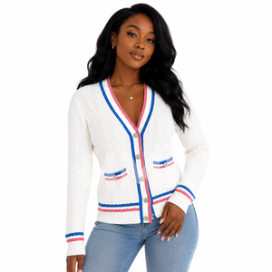 Cardigan blanc en tricot HMR Sorority avec bordure bleue et rose, style preppy, manches longues, couleur unie - Product Image 1