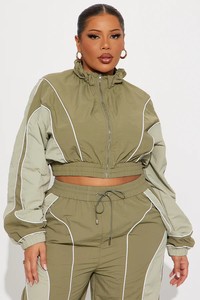 Custom Reflective Waterproof Hooded <b>Windbreaker</b> Tracksuit Set Unisex <b>Black</b> Sportswear Lightweight Running Fitness Activewear OEM - Product Image 4