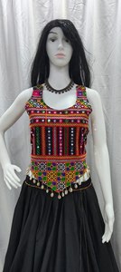 Lehenga Choli pour femmes avec dupatta orné de miroirs, robe ethnique pour les fêtes et les festivals - Product Image 5