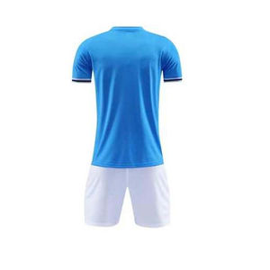 Maillots de football en sublimation, tissu respirant, parfaits pour les sports d'équipe, l'entraînement et les tenues décontractées - Product Image 4