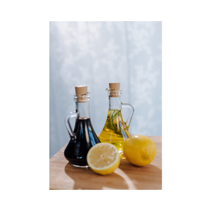 Aceite Esencial de Cáscara de Limón 100% Puro y Natural para Perfumes y Cuidado del Cabello - Suministro de Marca para Producción a Granel - Product Image 1