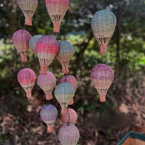 Set de Adornos Colgantes de Pared de Globos Aerostáticos de Mimbre en Miniatura, Decoración de Mimbre Tejida a Mano para Cuarto de Niños, Pequeños Adornos Coloridos para la Pared de la Habitación Infantil - Product Image 2