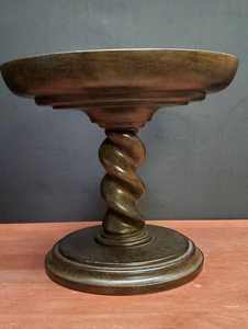 Support à gâteau en bois d'acacia écologique de qualité supérieure, plateau de service moderne pour la présentation de gâteaux à la maison et en cuisine - Product Image 6