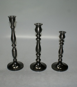 EXOTIC ARTWARES Juego de Portavelas de Metal Personalizado, Candelabro Hecho a Mano en Plata Cepillada para Decoración del Hogar, Bodas y Navidad - Product Image 1