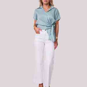 Camisa de lino holgada de verano para mujer con solapa francesa, bordados y parches, manga corta, estilo sencillo, venta al por mayor para boutiques. - Product Image 5