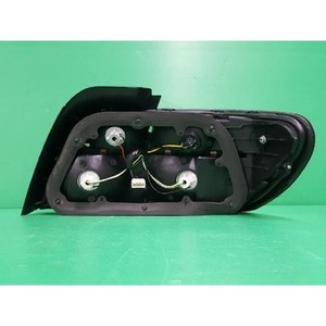Luz Trasera Izquierda para Chairman H, W124 1997-2014, Usada, OEM 8360011000 - Product Image 3