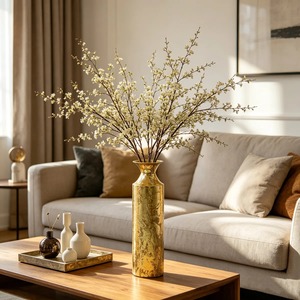 Jarrón de Mesa de Latón con Acabado Dorado, Forma Cilíndrica, Hecho a Mano, Decoración para el Hogar, Adorno para Sala de Estar, Diseño de Interiores - Product Image 4
