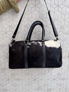 2026 Fashion New Hair On Hide Leather <b>Luggage</b> Travel Duffel Bag Multi Uses Handmade Large Capacity Cowhide Leather Unisex - Product Image 1